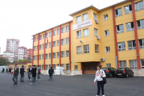 Süleyman Demirel Lisesi